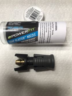Pressure washer soap nozzle