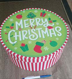 Round Christmas gift decor