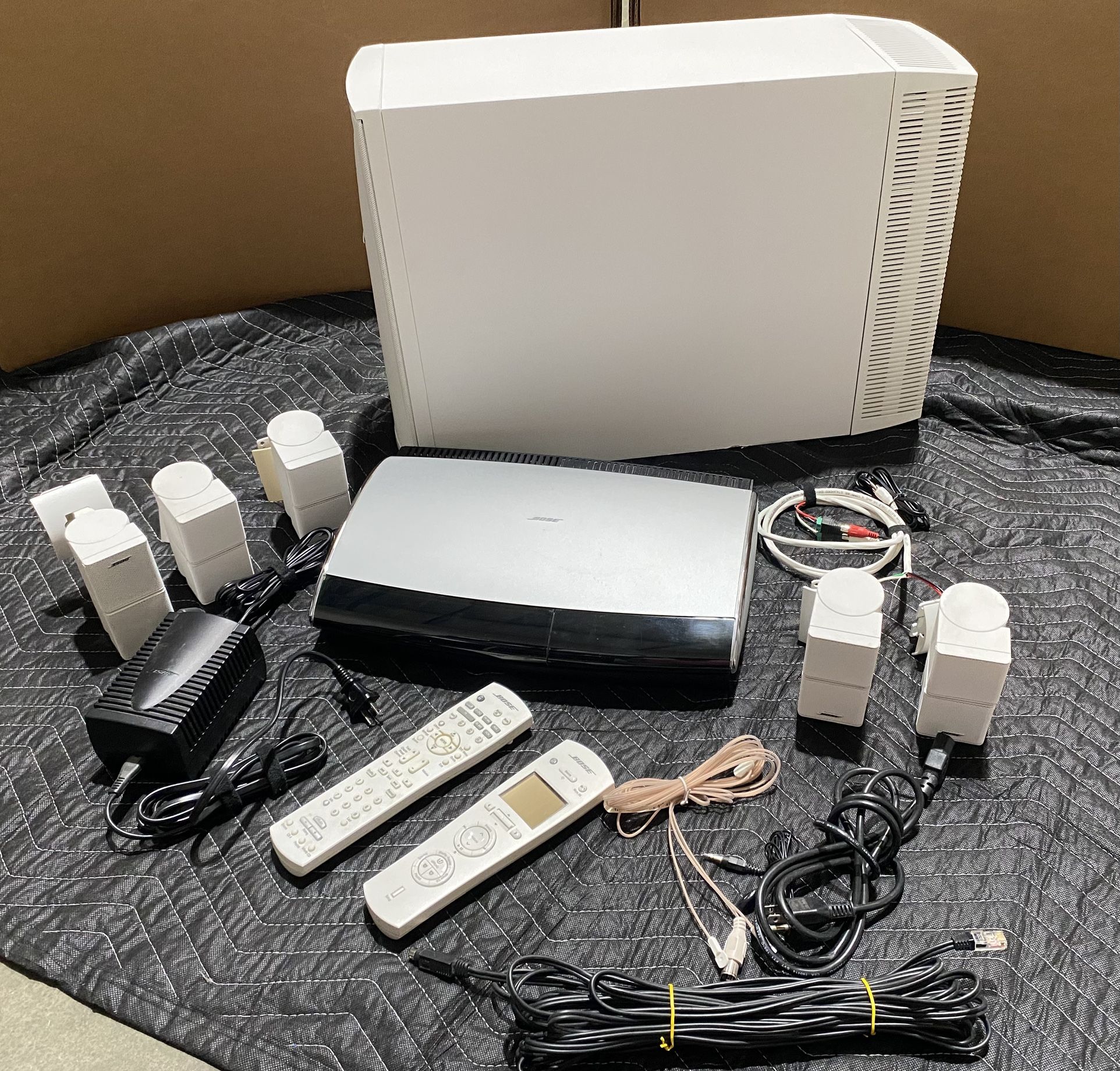 Bose AV48 Media Center And PS48 Powered Speaker System