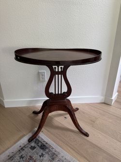 Small Mersman Antique Side table