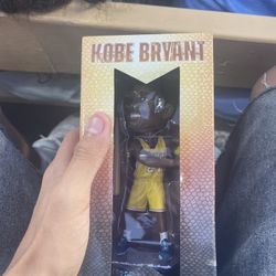 kobe LA dodger bobble head