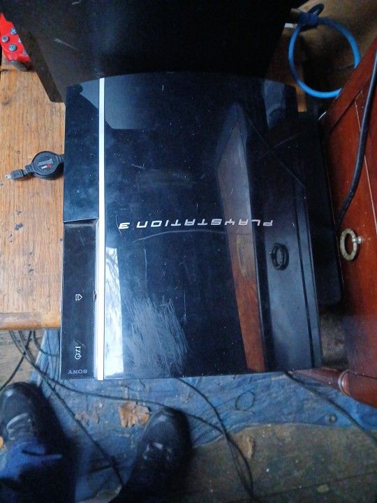 Ps3 Litghtly Used