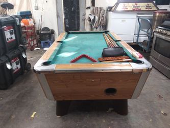 8' Olio Professional Series Pool Table for Sale in Fort Worth, TX - OfferUp