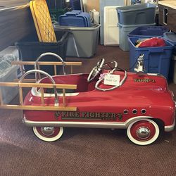 Fire truck pedal car