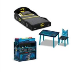 4 piece Batman Delta Children's toddler bedroom set