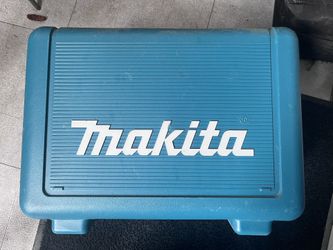 Makita 5007MG Circular Saw