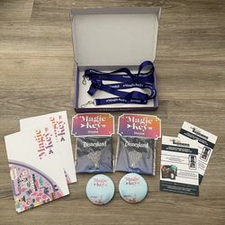 Disney Magic Key 2021 Pin Lanyard Button Disneyland