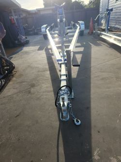 2025  26 to 28ft  two axle Aluminum Trailer