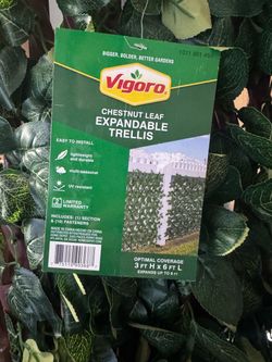 Vigoro Expendable Trellis