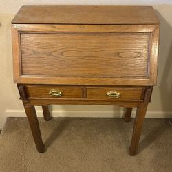 Pull Out Desk 