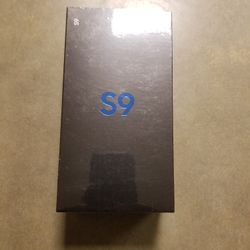Samsung Galaxy S9 FACTORY UNLOCKED 