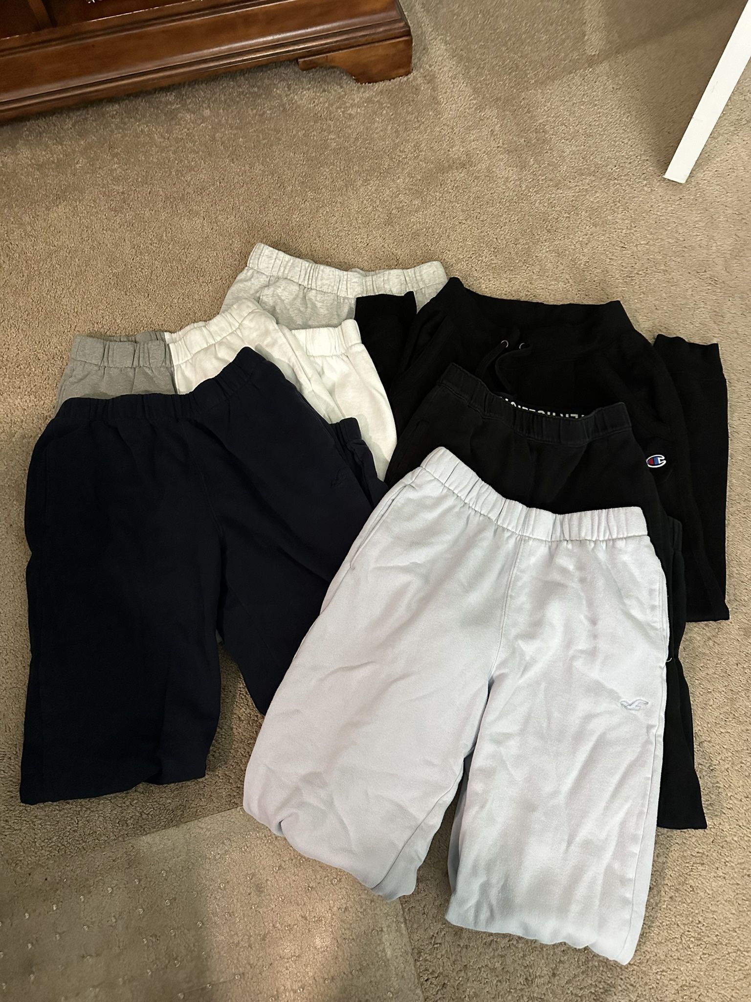 6 pair girls Sweatpants Size XS