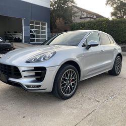 2015 Porsche Macan Turbo