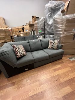Gray Fabric 3-Seat Sofa with Throw Pillows