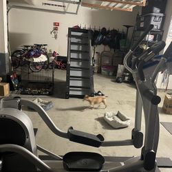 Life Fitness X8 Elliptical Trainer  