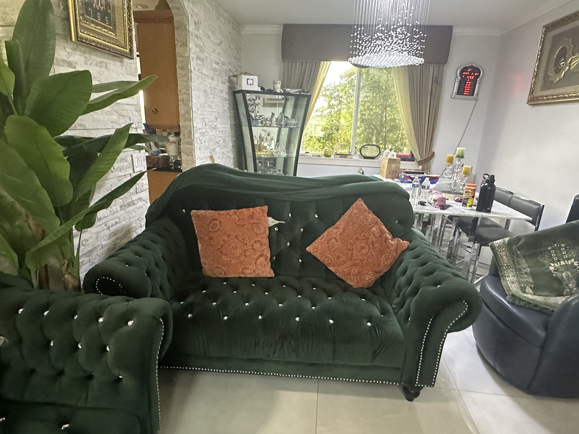 2 Pcs Couch Sofa With Nice Cover Set 