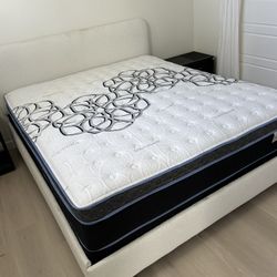 Mattress On Sale.    King Size Mattress Pillow Top 12”.   Firm Mattress.  We Offer Same Day Delivery 