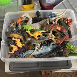 Dinousaurs Toys 