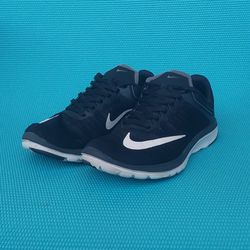 Nike FS Lite Run Athletic Shoes 
Women's Size 9