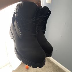 Black Timberlands