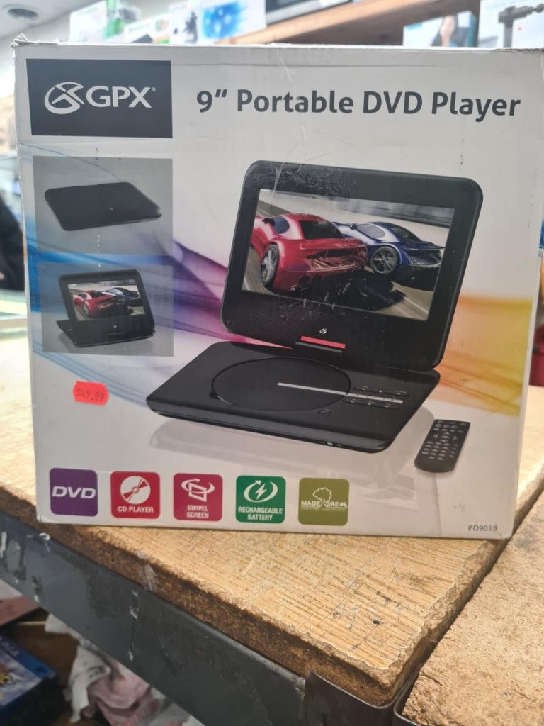 GPX Portable 9" DVD Player, PD901B