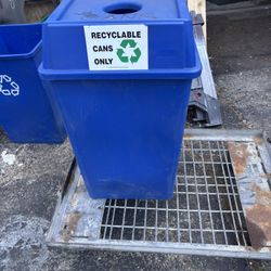 Recycle Garbage Can
