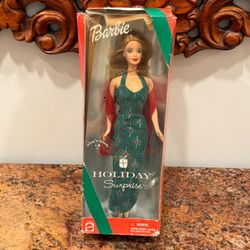 Vintage 2000 Mattel Holiday Surprise Barbie Doll