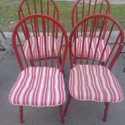 Kitchen Chairs 4 ..$30
