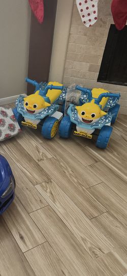 Baby Shark Electric Ride On. Please Read Description