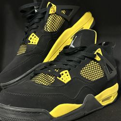 Jordan 4 Retro thunder  SZ 12 M