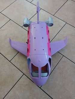 Avion Barbie...