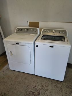 Maytag washer and gas dryer matching set delivery and installation is free