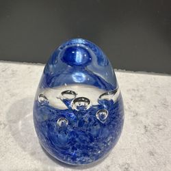Vintage Robert Eickholt Art Glass Egg Paperweight 