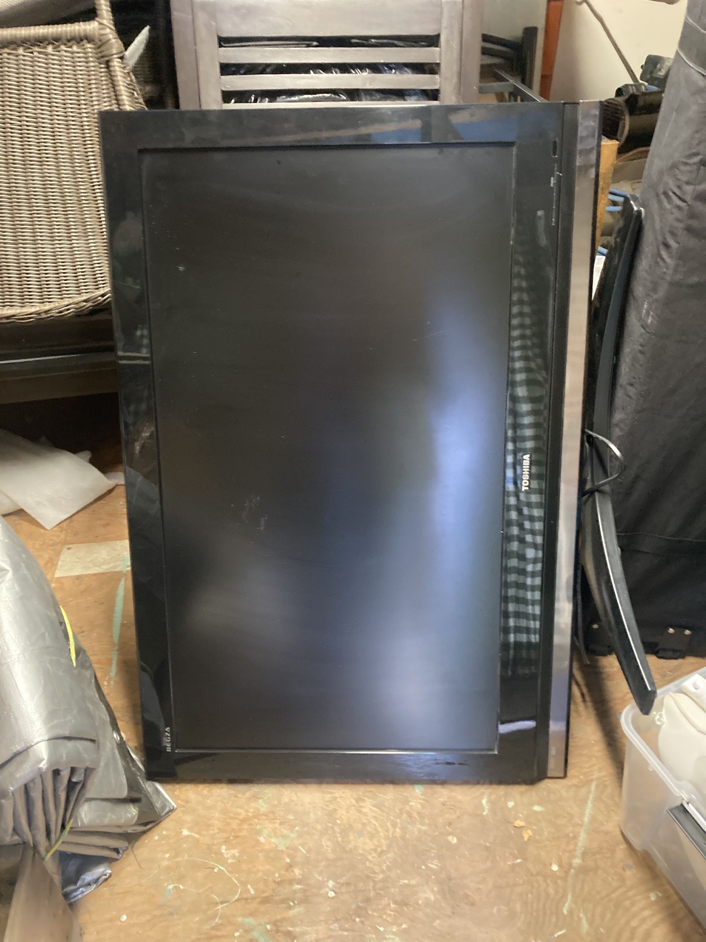 Toshiba 48 Inch T V
