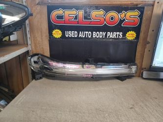 20 24 Lincoln Aviator RH Daytime Running Light LED OEM. 