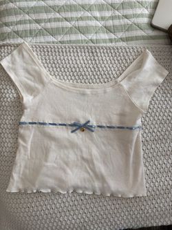 Brand new PacSun white crop top with lace detailing & blue ribbon
