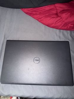 Dell Inspiron 15 3520 Laptop 12th Gen i5 8GB RAM 477GB Storage