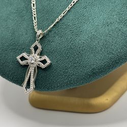 Figaro 18” inch chain with cross pendant