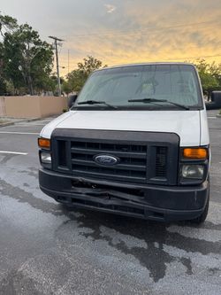 2008 Ford E-250
