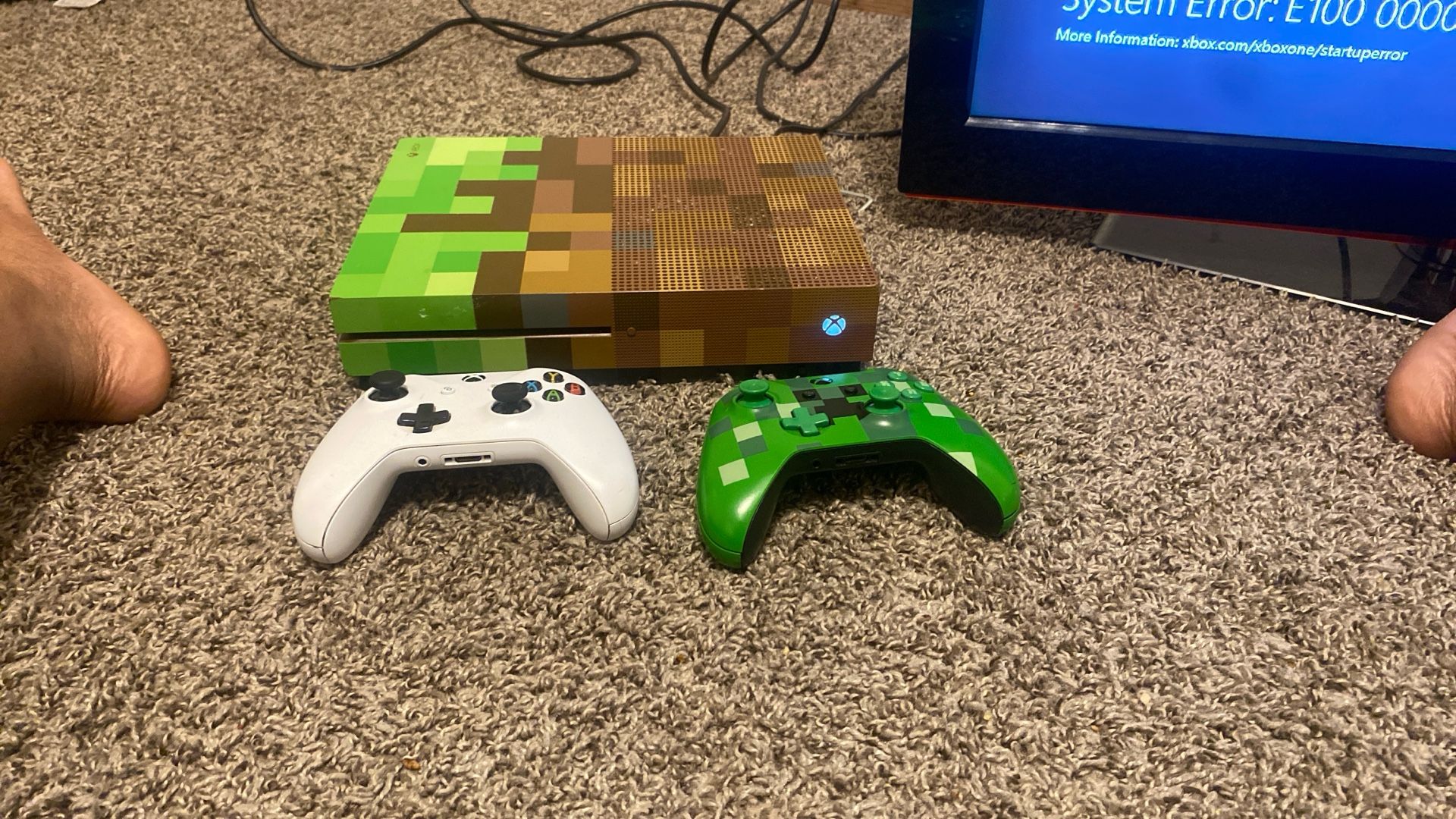 Limited Edition Minecraft Xbox