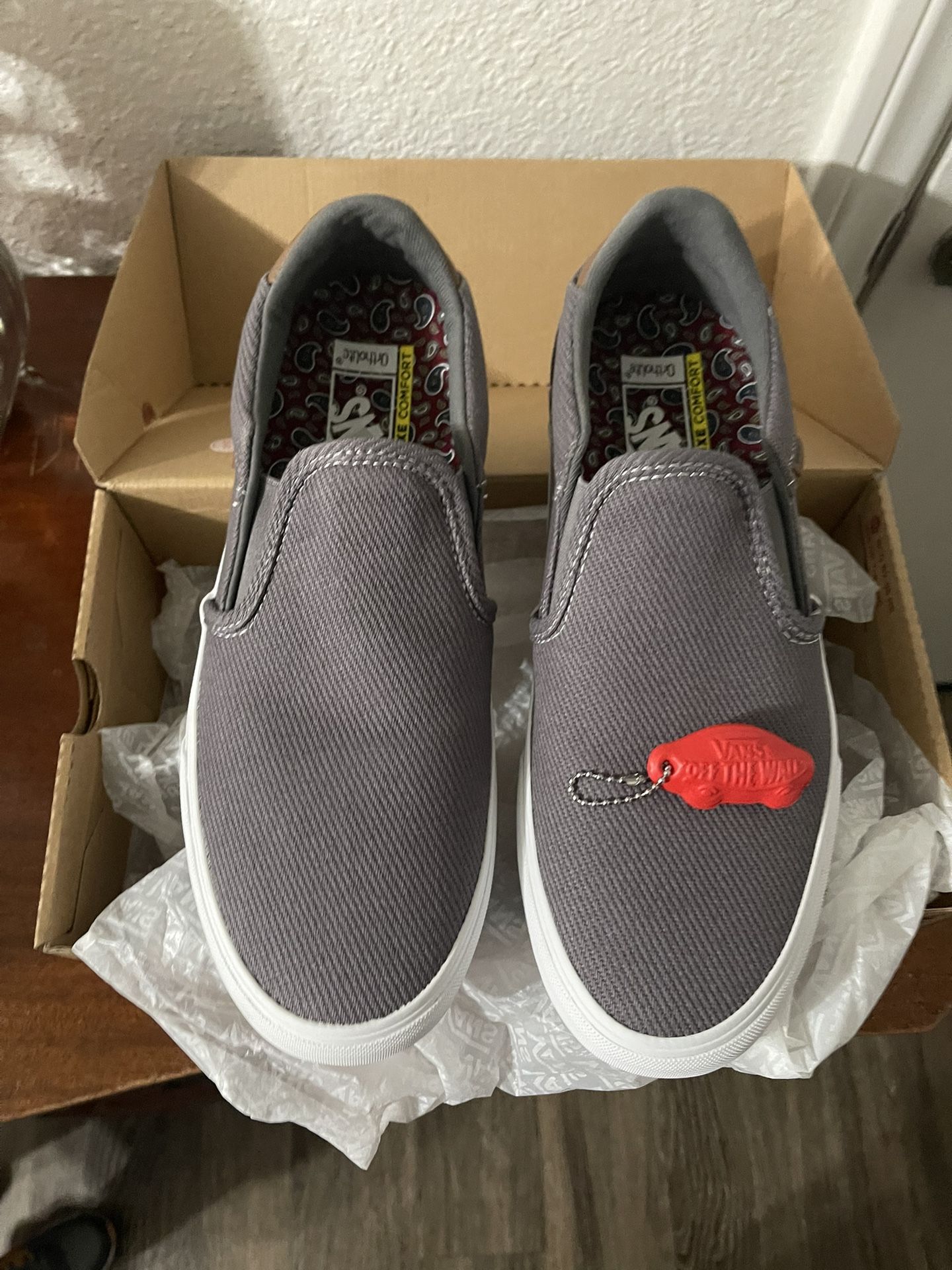 Vans 