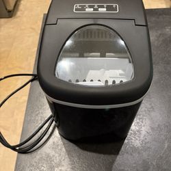 Countertop Ice Maker