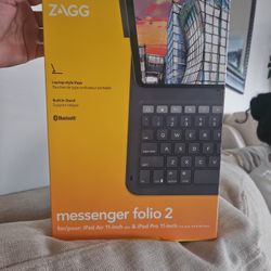 Ipad Case W Keyboard
