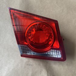 2016 Chevy Cruze Left Driver Tail Light Lamp 