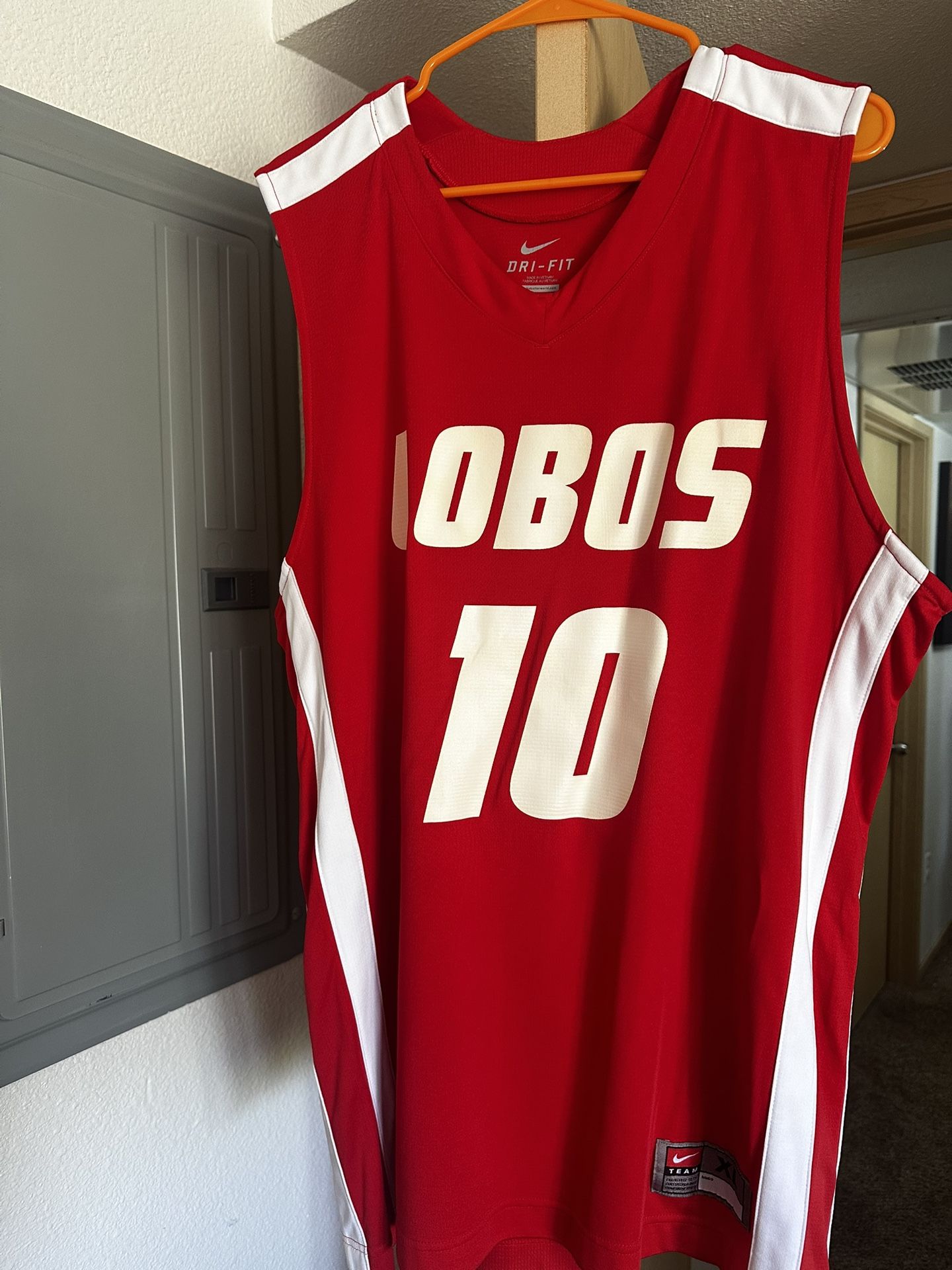 New Mexico Old School Lobos Jersey