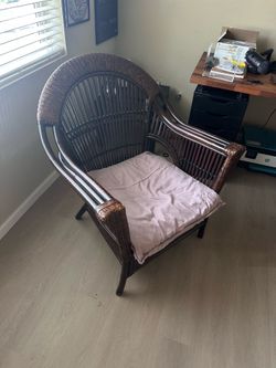 Pier 1 Wicker Chair