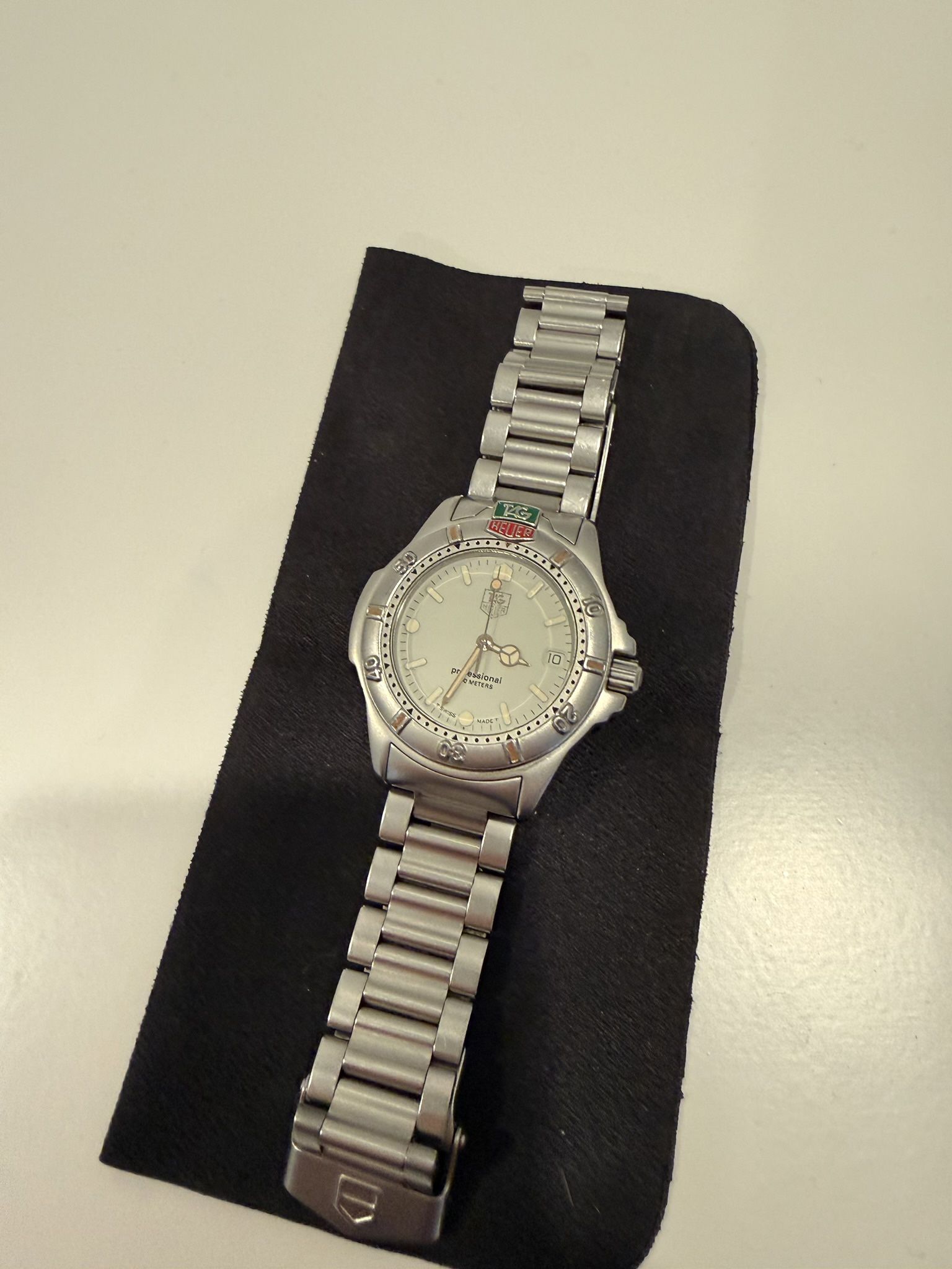 Tag Heuer Professional 