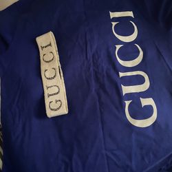 Like New Only Wear Shirt 1 Time To Big 