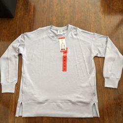 BRAND NEW Women’s Sage Collective Light Gray Sweater