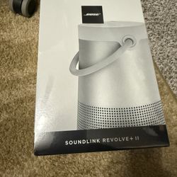 Bose Soundlink Speaker - NEW